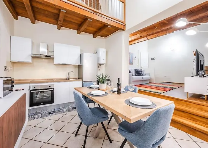 Garden Piazza Maggiore *