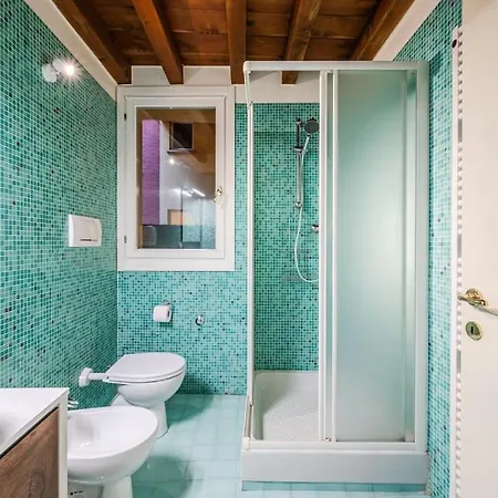 Garden Piazza Maggiore Bologna